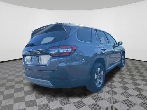 Modern Steel Metallic 2025 Honda Pilot EX-L