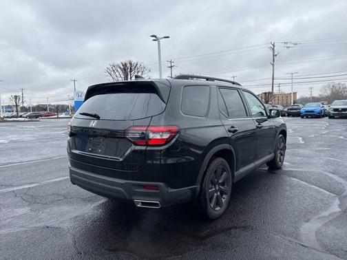 2025 Honda Pilot Sport