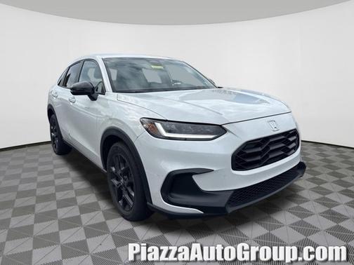 Platinum White Pearl 2023 Honda HR-V Sport