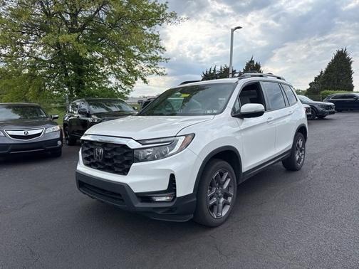 Platinum White Pearl 2023 Honda Passport EX-L