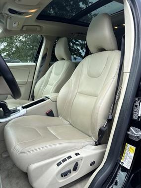 2016 Volvo XC60 T5 Premier