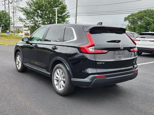 Crystal Black Pearl 2024 Honda CR-V EX