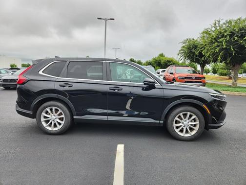Crystal Black Pearl 2024 Honda CR-V EX