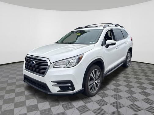 Crystal White Pearl 2019 Subaru Ascent Limited 7-Passenger