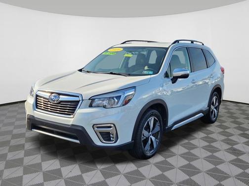Crystal White Pearl 2020 Subaru Forester Touring