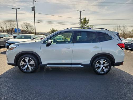 Crystal White Pearl 2020 Subaru Forester Touring