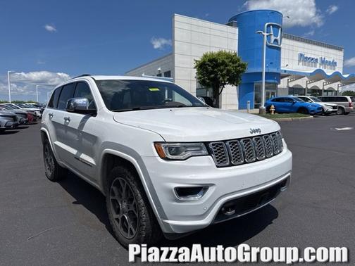 Bright White Clearcoat 2021 Jeep Grand Cherokee Overland