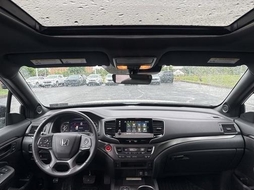 Platinum White Pearl 2023 Honda Passport EX-L
