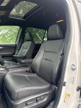 Platinum White Pearl 2023 Honda Passport EX-L