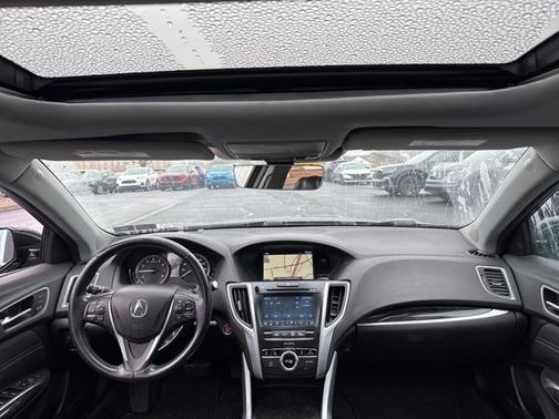 2018 Acura TLX V6 w/Technology Package