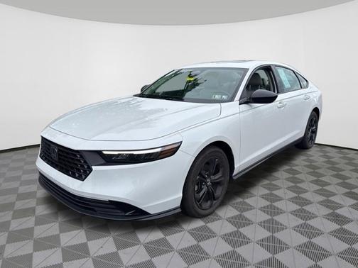Platinum White Pearl 2025 Honda Accord SE