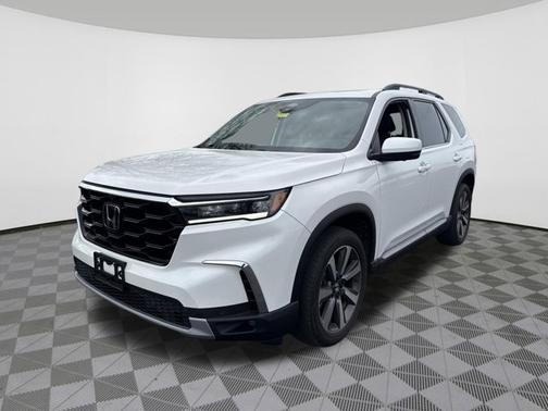 Platinum White Pearl 2023 Honda Pilot Elite