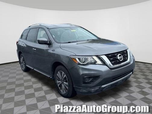 2020 Nissan Pathfinder S