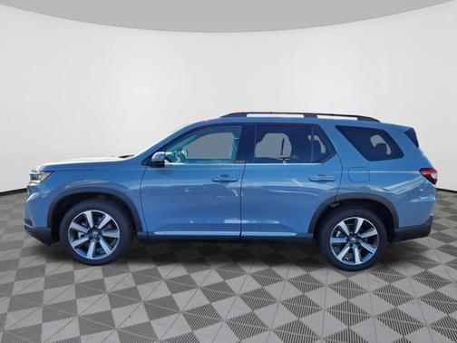 Sonic Gray Pearl 2025 Honda Pilot Touring