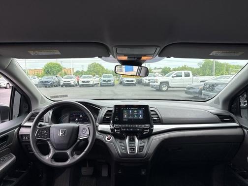 Lunar Silver Metallic 2022 Honda Odyssey EX