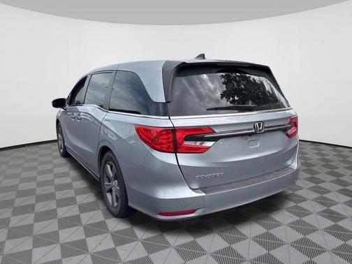 Lunar Silver Metallic 2022 Honda Odyssey EX