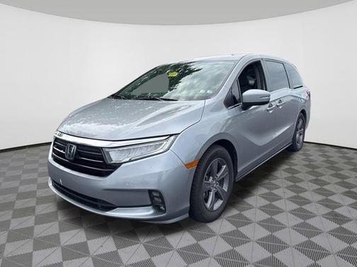 Lunar Silver Metallic 2022 Honda Odyssey EX