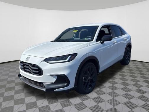 Platinum White Pearl 2023 Honda HR-V Sport