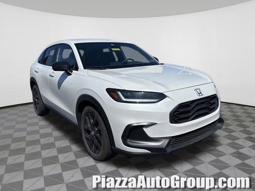 Platinum White Pearl 2023 Honda HR-V Sport