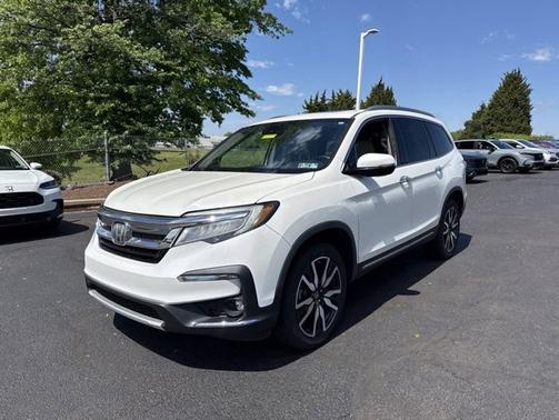 White Diamond Pearl 2019 Honda Pilot Elite