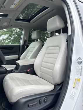 Platinum White Pearl 2023 Honda CR-V EX-L