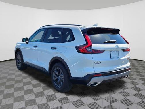 Platinum White Pearl 2026 Honda CR-V Hybrid TrailSport