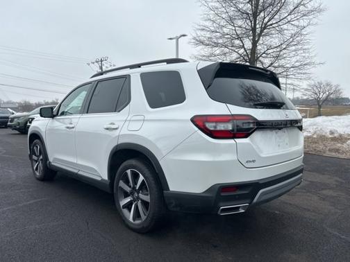 2023 Honda Pilot Elite