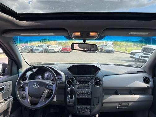 Modern Steel Metallic 2015 Honda Pilot Touring