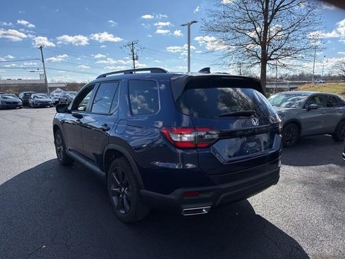 2023 Honda Pilot Sport
