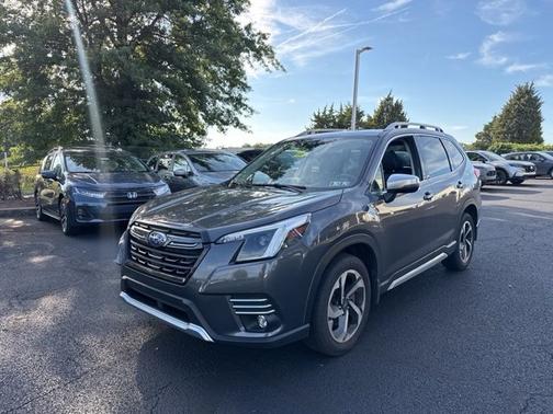 2023 Subaru Forester Touring