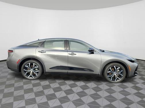 2024 Toyota Crown XLE