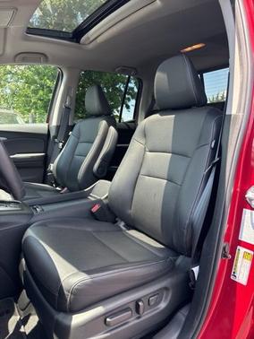 Radiant Red Metallic Ii 2023 Honda Ridgeline RTL