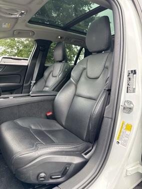 2020 Volvo V60 Cross Country T5