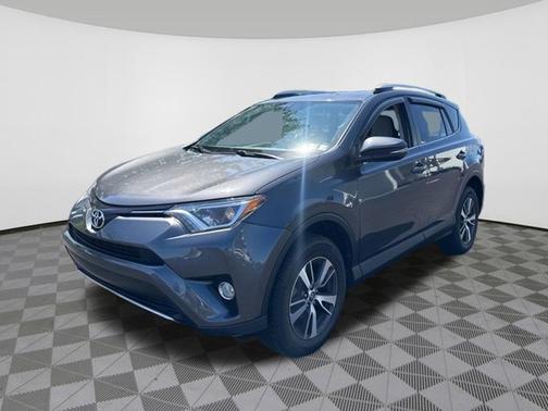 Magnetic Gray Metallic 2016 Toyota RAV4 XLE