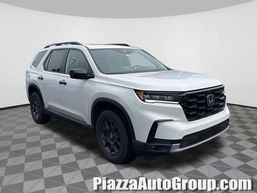 2023 Honda Pilot TrailSport