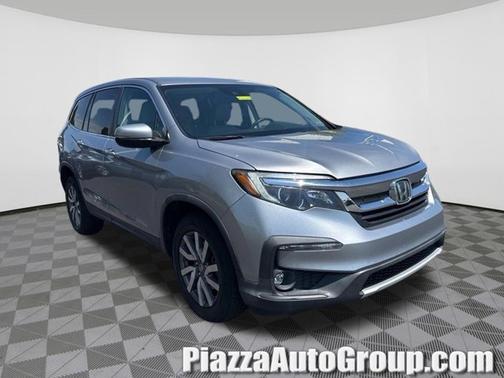 Lunar Silver Metallic 2019 Honda Pilot EX