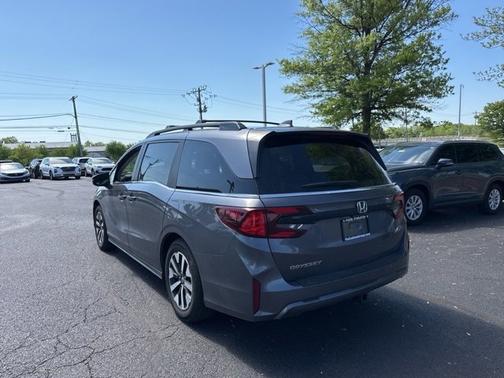 Modern Steel Metallic 2026 Honda Odyssey EX-L