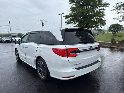 Platinum White Pearl 2024 Honda Odyssey Elite