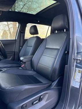 2020 Volkswagen Tiguan 2.0T SE R-Line Black