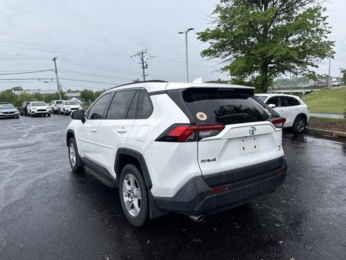 Super White 2019 Toyota RAV4 XLE