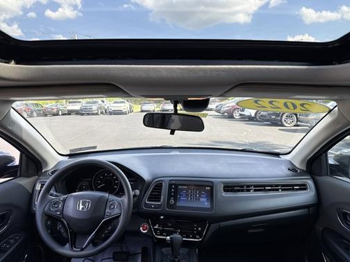 2022 Honda HR-V EX