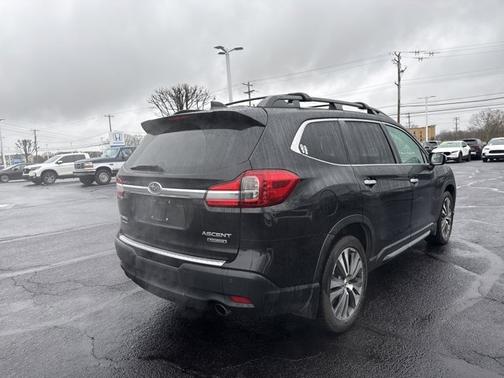 Crystal Black Silica 2020 Subaru Ascent Touring 7-Passenger