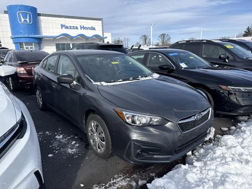2019 Subaru Impreza 2.0i