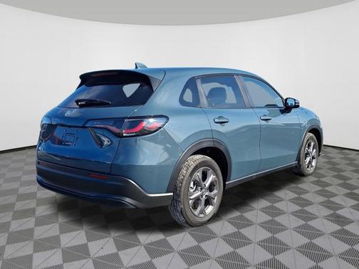 Nordic Forest 2026 Honda HR-V LX