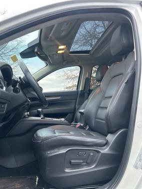 2022 Mazda CX-5 2.5 S Premium Package