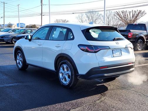 2023 Honda HR-V LX