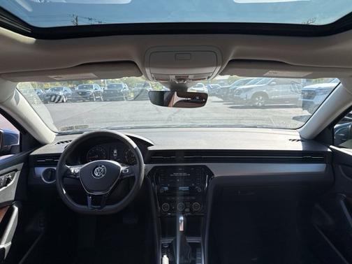2021 Volkswagen Passat 2.0T SE