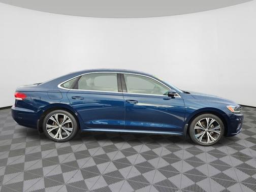 2021 Volkswagen Passat 2.0T SE