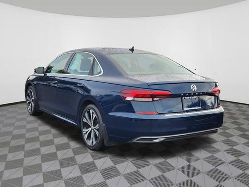 2021 Volkswagen Passat 2.0T SE