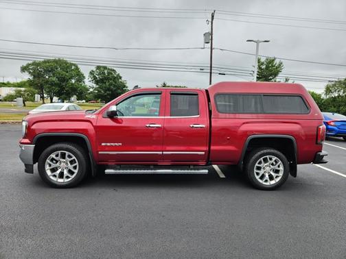 Red Quartz Tintcoat 2018 GMC Sierra 1500 SLT